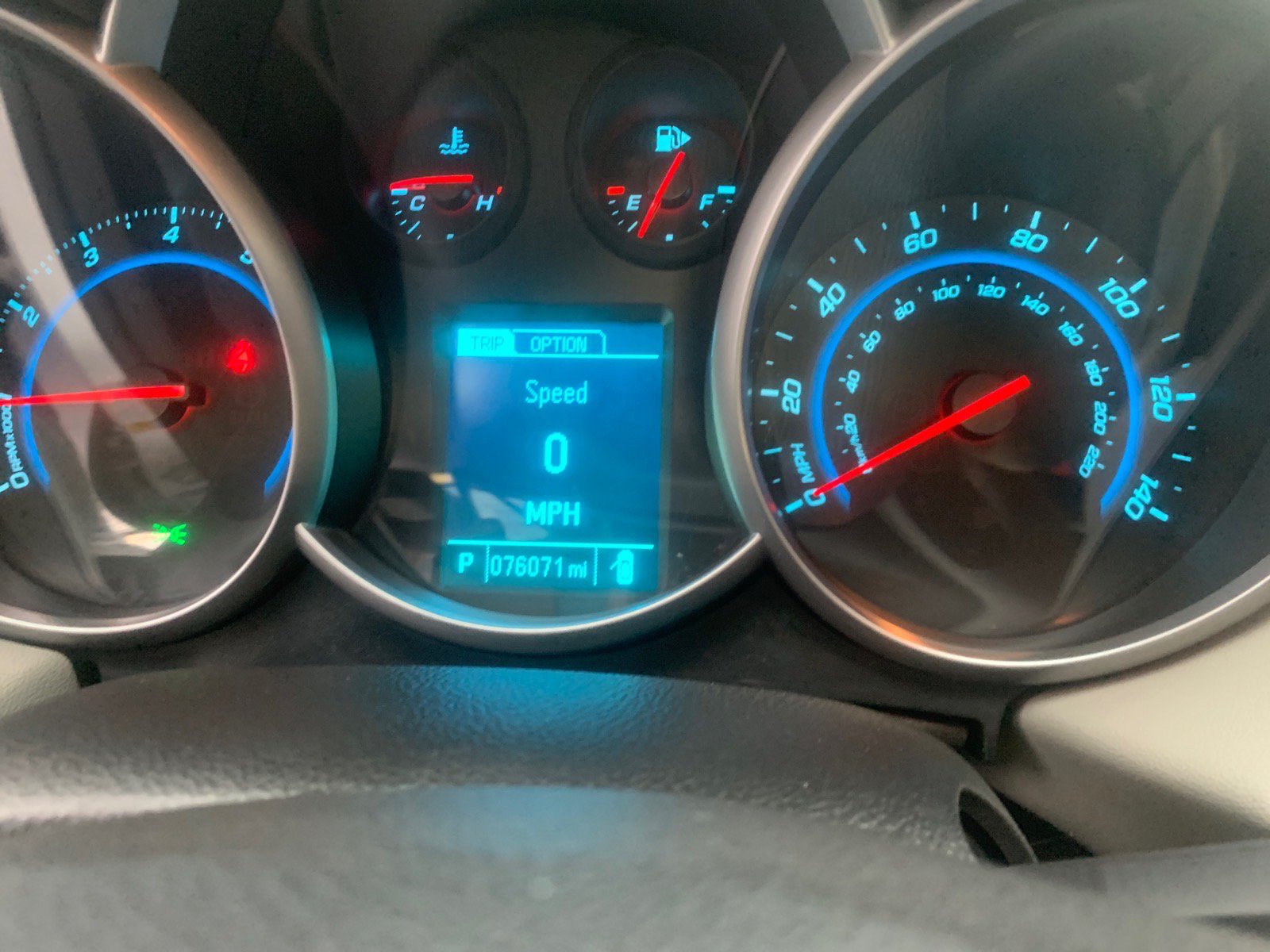 Used 2015 Chevrolet Cruze LS FWD image 10