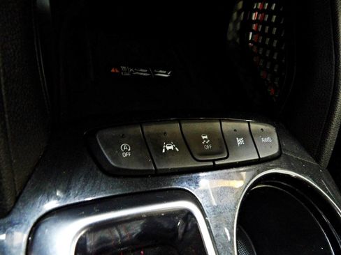 Used 2021 Chevrolet TrailBlazer RS w/ Sun and Liftgate Package image 23