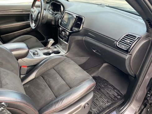 Used 2019 Jeep Grand Cherokee Trailhawk image 30