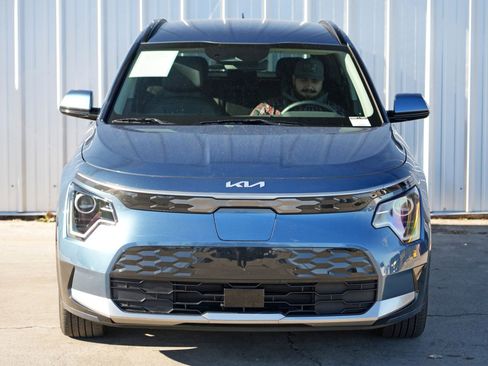 Used 2023 Kia Niro Wind w/ Wind Preserve Package image 43