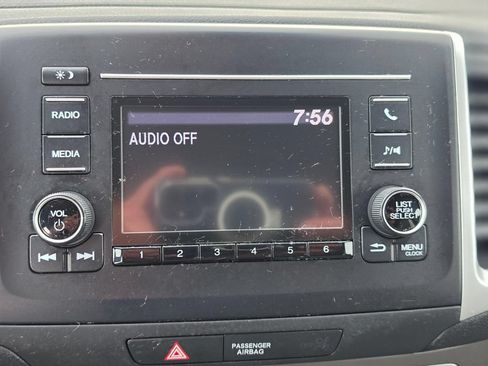 Used 2019 Honda Pilot LX image 11