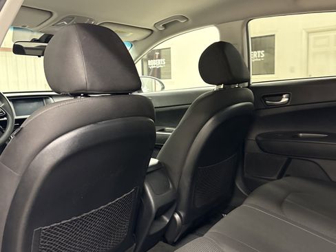 Used 2019 Kia Optima LX image 13