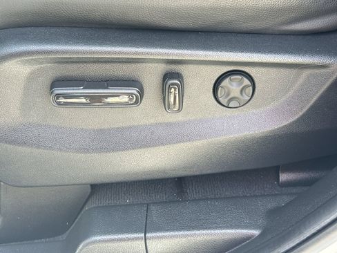 Used 2024 Honda Odyssey Elite image 14