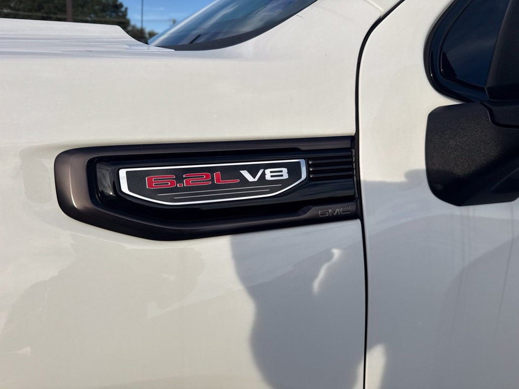 Used 2025 GMC Sierra 1500 AT4X AWD/4WD image 5