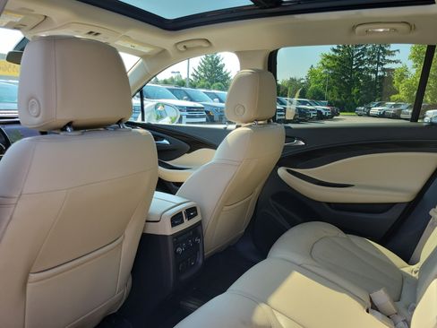 Used 2020 Buick Envision Premium AWD/4WD image 14
