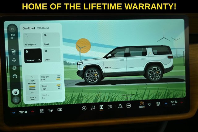 Used 2025 Rivian R1S Premium Dual AWD/4WD image 25