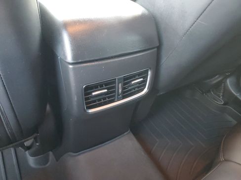 Used 2017 MAZDA CX-5 Touring w/ Preferred Equipment Package image 17