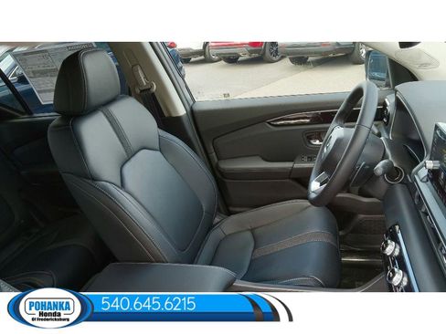 New 2025 Honda Pilot Touring image 33