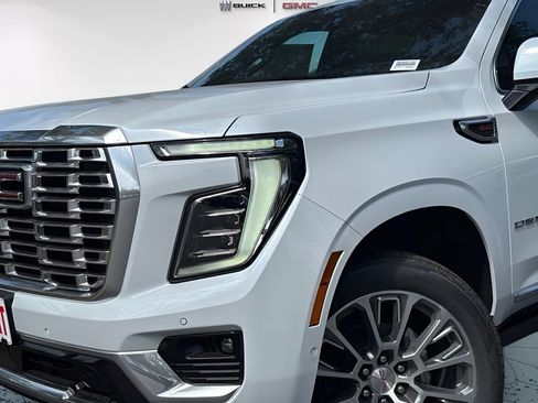 New 2026 GMC Yukon XL Denali w/ Sun & Power Step Package AWD/4WD image 3