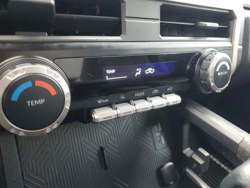 Used 2024 Toyota Tacoma SR image 26