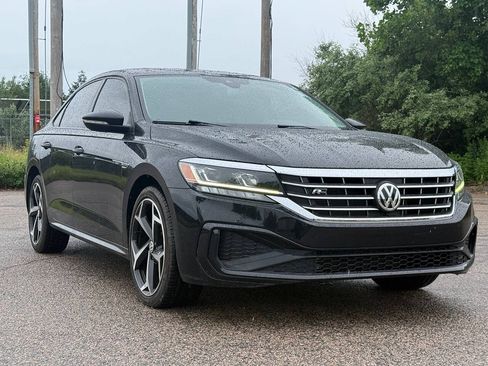 Used 2020 Volkswagen Passat 2.0T R-Line FWD image 7