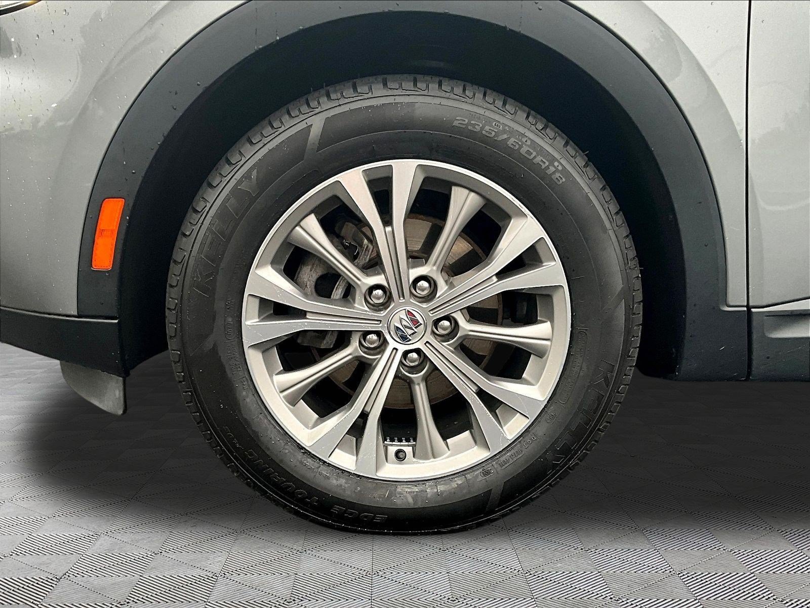 Used 2023 Buick Envision Preferred FWD image 34