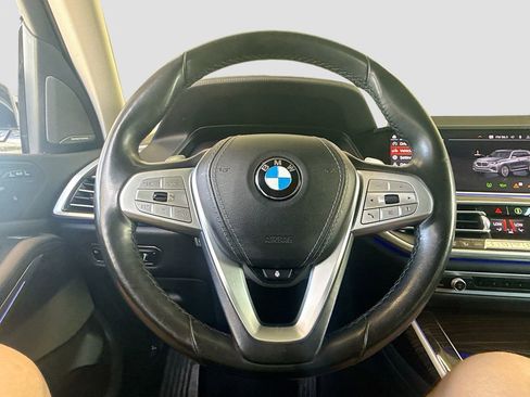 Used 2020 BMW X7 xDrive40i w/ Cold Weather Package AWD/4WD image 12
