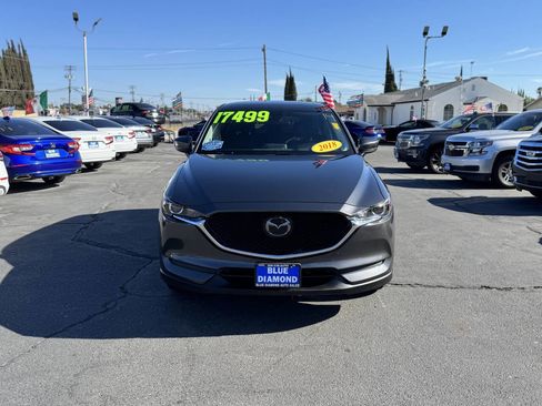 Used 2018 MAZDA CX-5 Touring w/ Preferred Equipment Package image 3