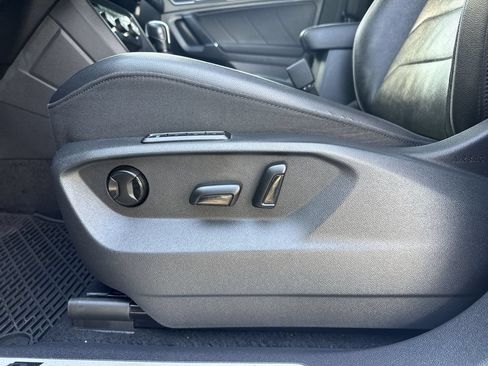 Used 2020 Volkswagen Tiguan SEL Premium R-Line AWD/4WD image 14