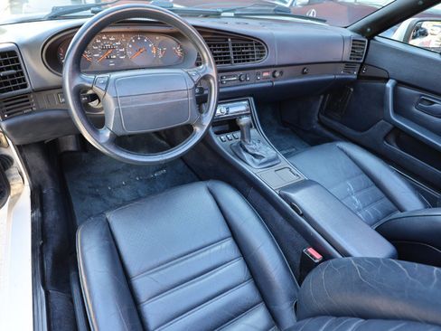 Used 1990 Porsche 944 Cabriolet RWD image 8