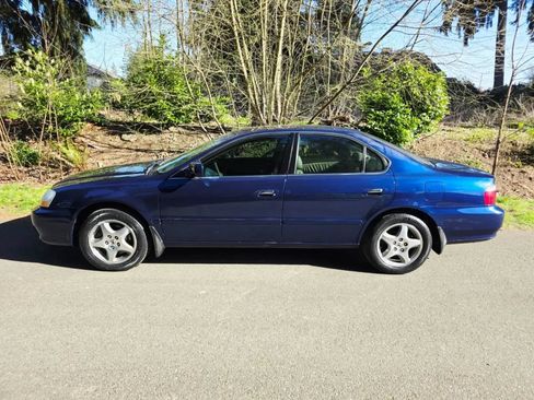 Used 2003 Acura TL FWD image 2