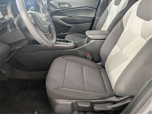 Certified 2024 Chevrolet Trax LS w/ Driver Confidence Package image 18