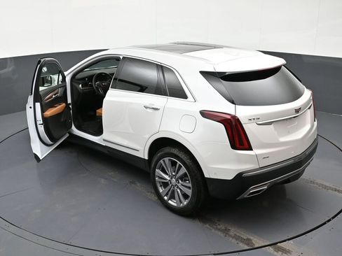 Used 2026 Cadillac XT5 Premium Luxury w/ Driver Assist Package image 28