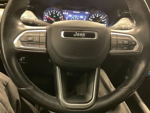 Used 2022 Jeep Compass Latitude image 12