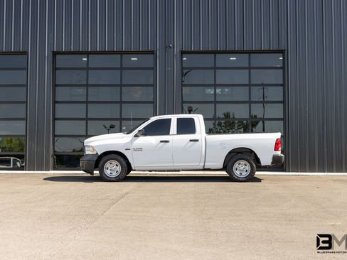 Used 2015 RAM 1500 Tradesman RWD image 1