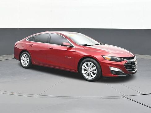 Used 2022 Chevrolet Malibu LT FWD image 19
