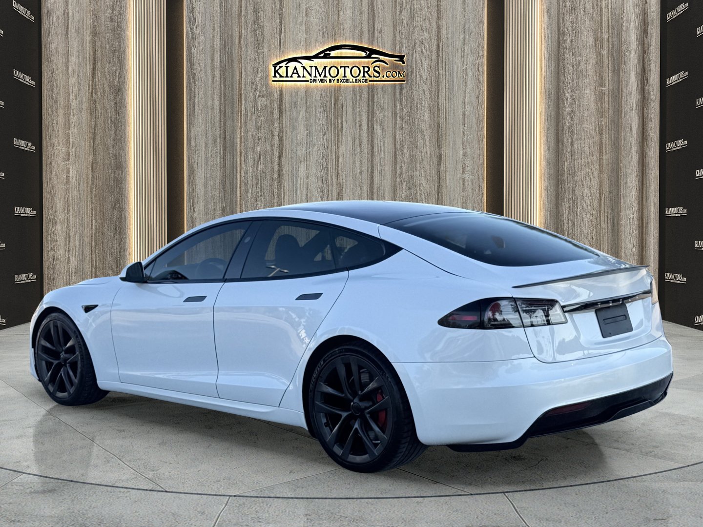 Used 2023 Tesla Model S Plaid AWD/4WD image 8