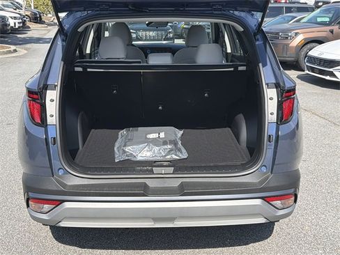 New 2026 Hyundai Tucson SE image 18