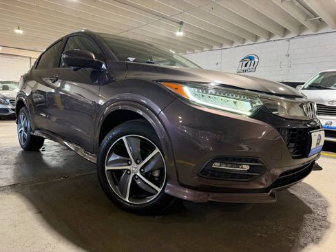 Used 2019 Honda HR-V Touring image 5