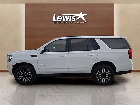 Used 2023 GMC Yukon AT4 w/ LPO, Floor Liner Package image 2