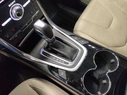 Used 2017 Ford Edge Titanium w/ Equipment Group 302A image 26