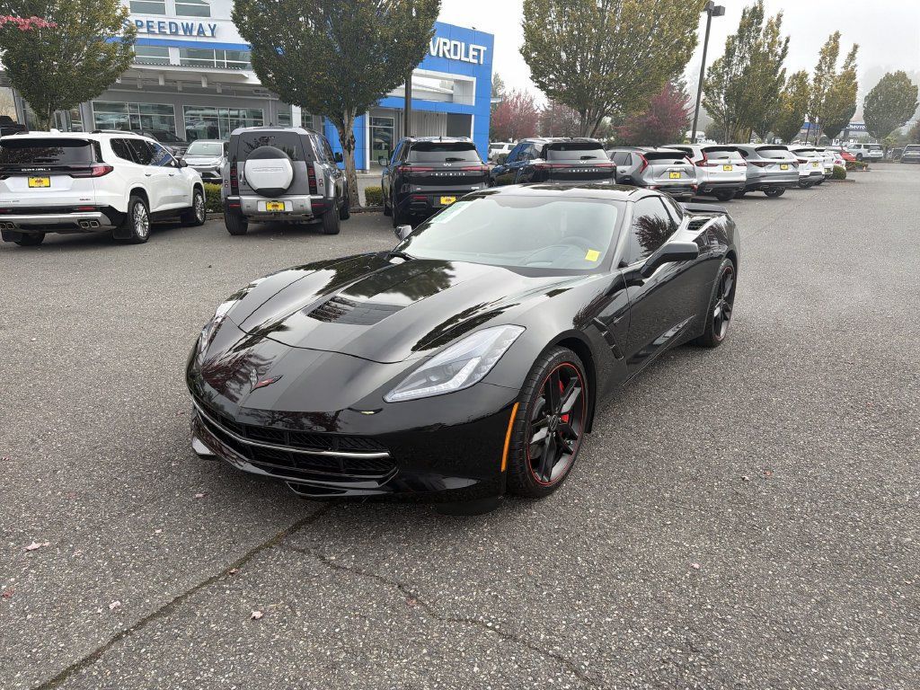 Certified 2015 Chevrolet Corvette Stingray Coupe RWD image 1