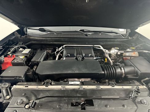 Used 2023 GMC Canyon Elevation w/ Elevation Premium Package image 32