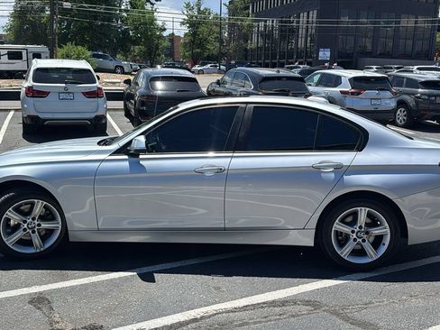 Used 2014 BMW 320i xDrive Sedan AWD/4WD image 6