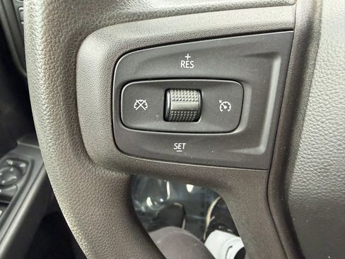 Used 2019 Chevrolet Silverado 1500 Custom Trail Boss w/ Custom Convenience Package AWD/4WD image 19