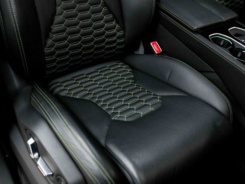 Used 2019 Lamborghini Urus AWD/4WD image 75