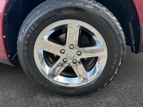 Used 2018 RAM 1500 Express w/ Express Value Package AWD/4WD image 10