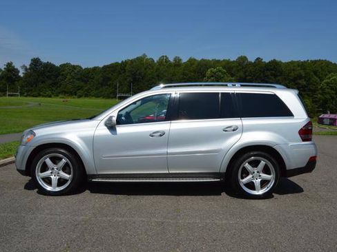 Used 2008 Mercedes-Benz GL 550 4MATIC image 5