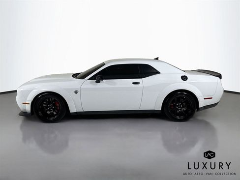 Used 2021 Dodge Challenger SRT Hellcat Redeye image 7