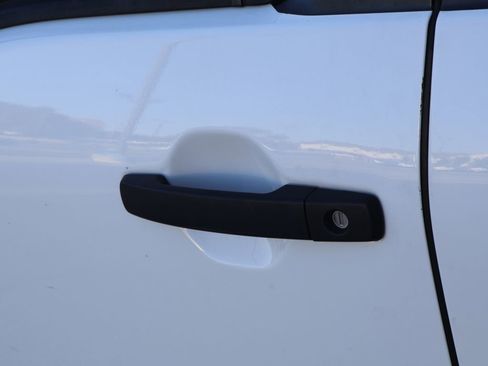 Used 2022 Nissan Frontier S w/ Technology Package image 20