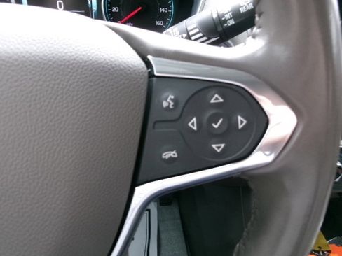 Used 2019 Chevrolet Traverse LT w/ LT Premium Package image 24