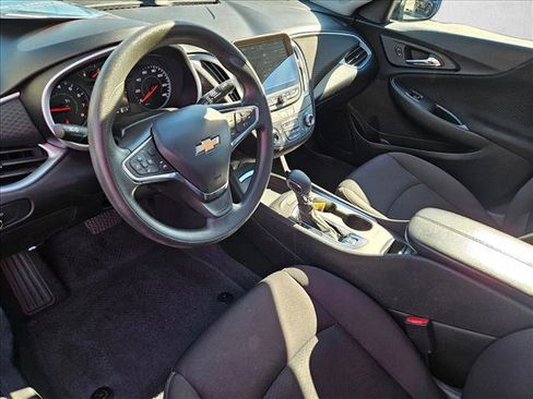 Used 2023 Chevrolet Malibu LT image 10