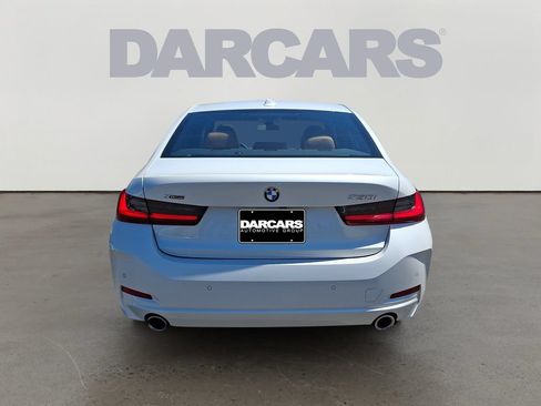 Used 2026 BMW 330i xDrive Sedan AWD/4WD image 5