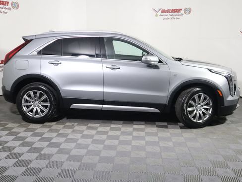 Used 2023 Cadillac XT4 Premium Luxury AWD/4WD image 3