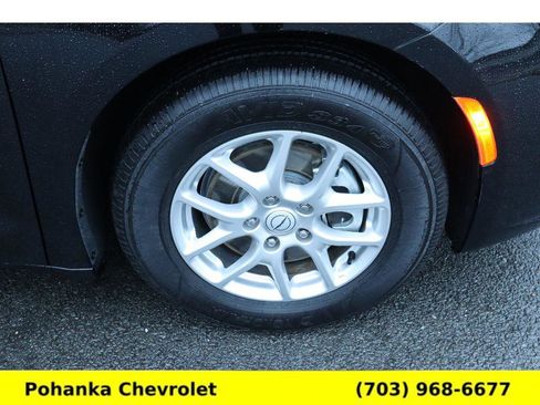 Used 2025 Chrysler Pacifica Select image 31