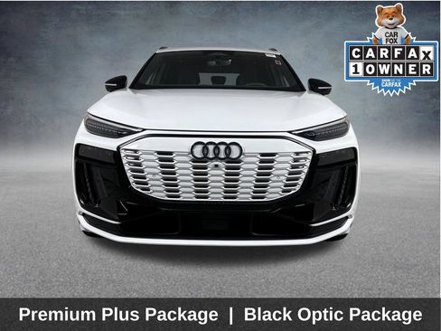 Used 2025 Audi SQ6 e-tron Premium Plus w/ Premium Plus AWD/4WD image 2