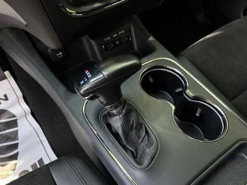 Used 2019 Dodge Durango GT AWD/4WD image 35
