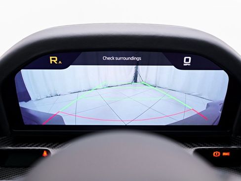 Used 2019 McLaren Senna image 76