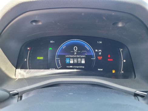 Used 2025 Toyota Camry LE image 23