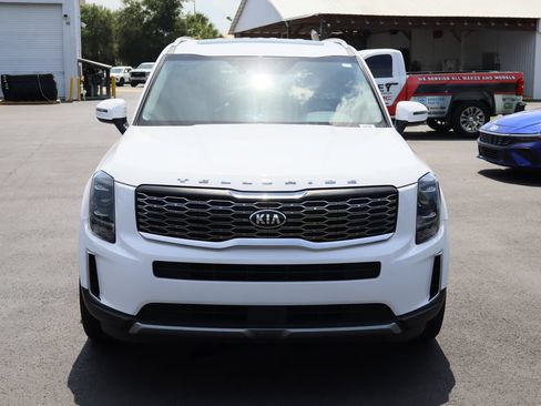 Used 2021 Kia Telluride S FWD image 4